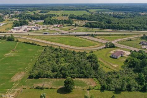 4330 State Route 14 Ravenna OH 44266