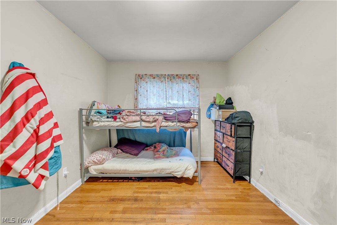 2649 Noble Road Cleveland Heights OH 44121