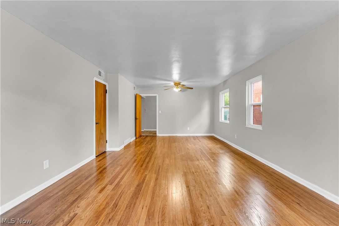2649 Noble Road Cleveland Heights OH 44121