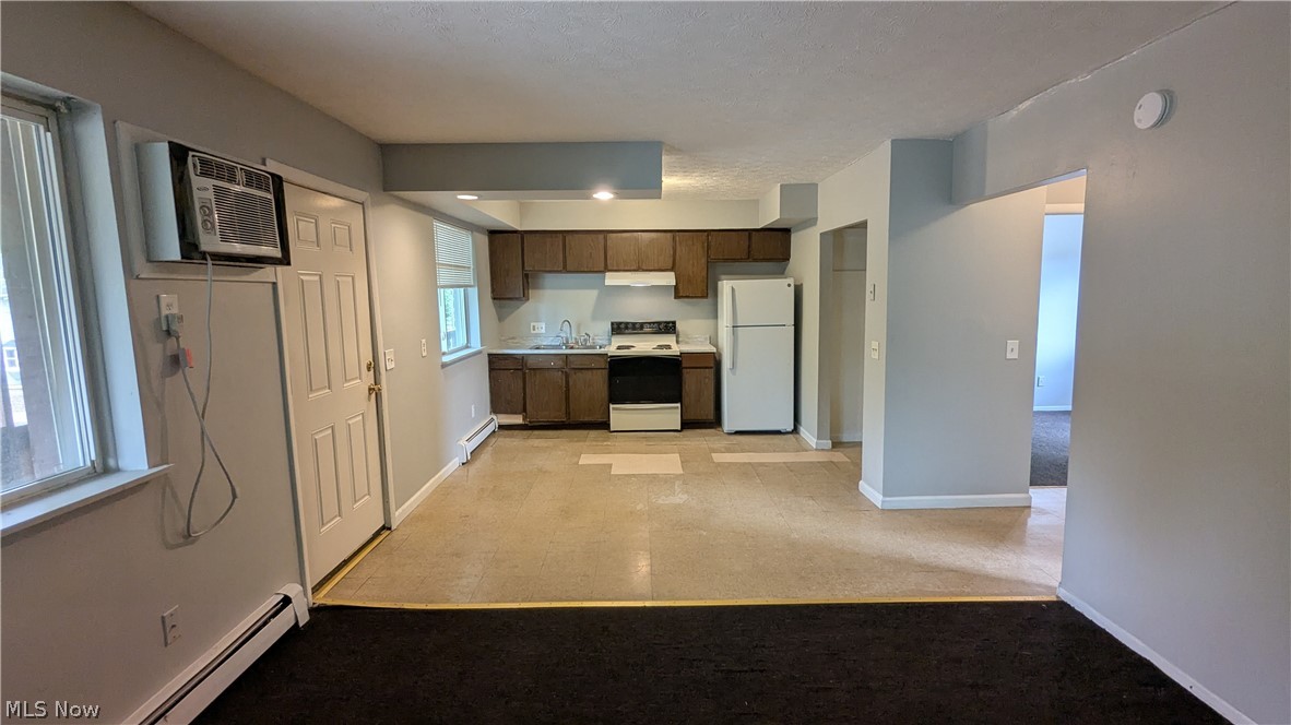 2597 Cory Avenue Akron OH 44314
