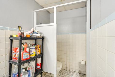 4873 Broadview Road Cleveland OH 44109