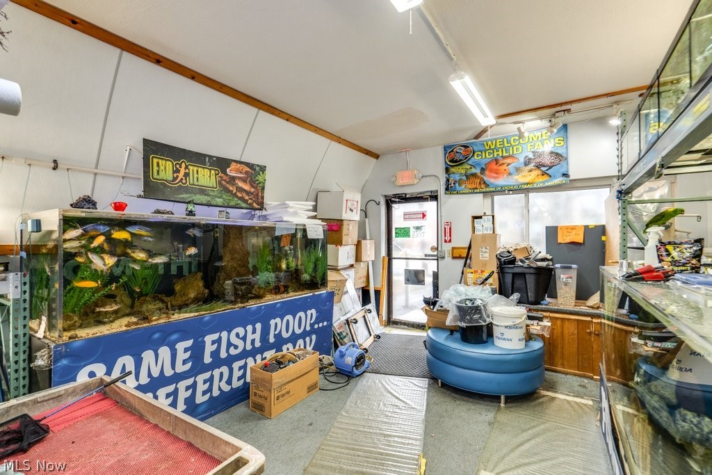 4873 Broadview Road Cleveland OH 44109