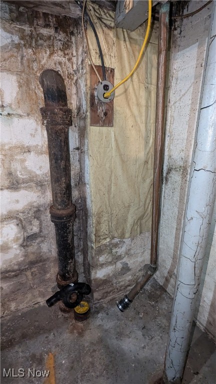 2227 6th Street SW Akron OH 44314