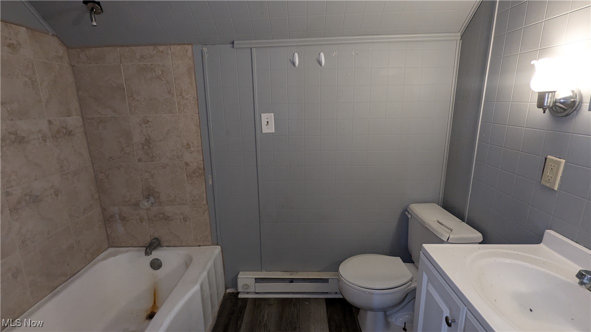 2227 6th Street SW Akron OH 44314