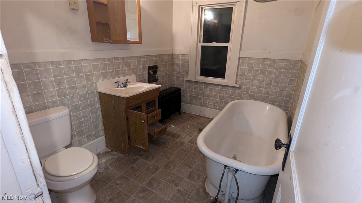 2227 6th Street SW Akron OH 44314