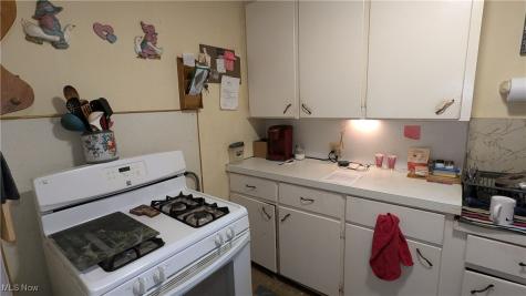 2227 6th Street SW Akron OH 44314