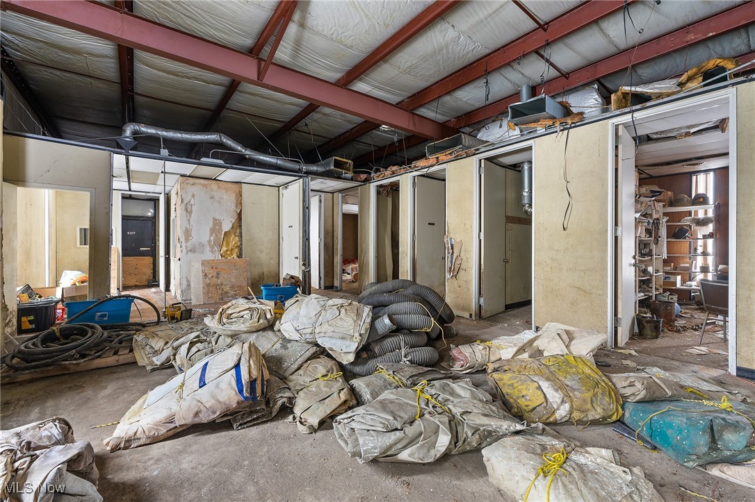 3050 Gale Drive Hubbard OH 44425