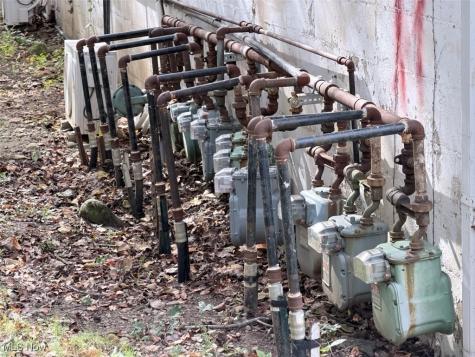 1842 Grace Road Akron OH 44312