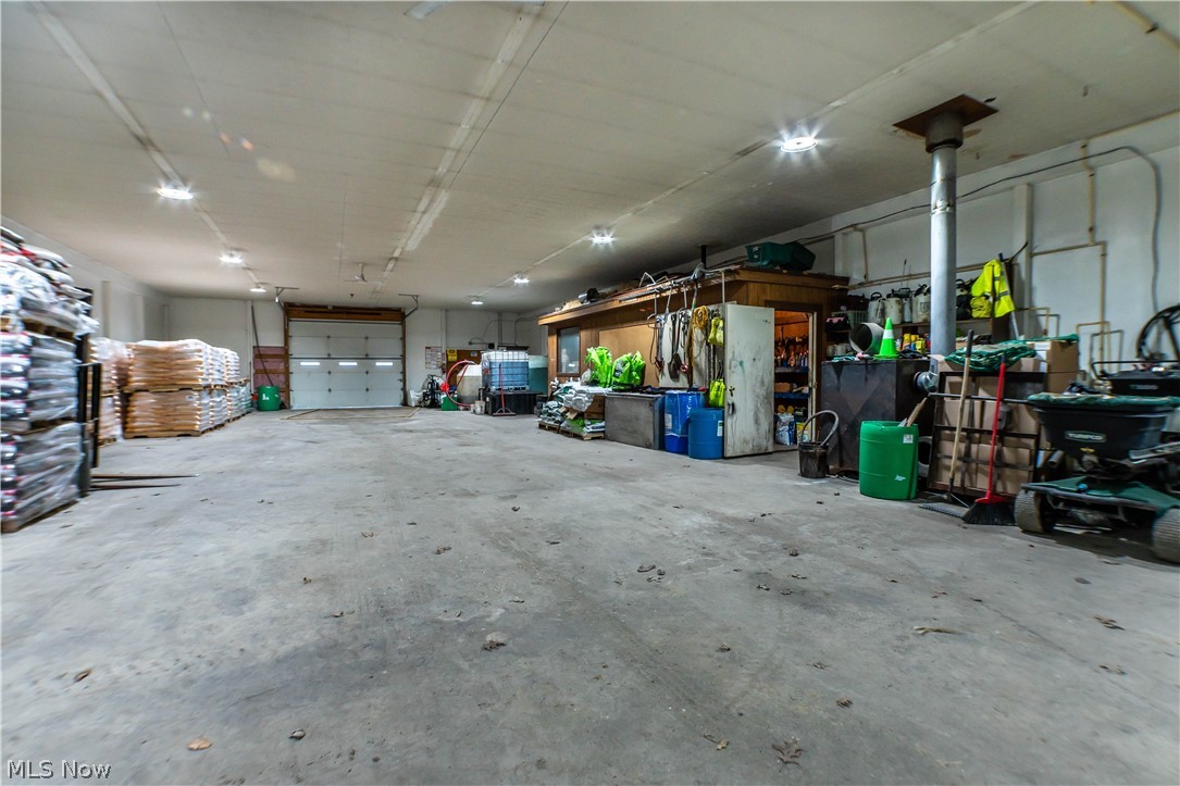 13390 Ravenna Avenue NE Hartville OH 44632