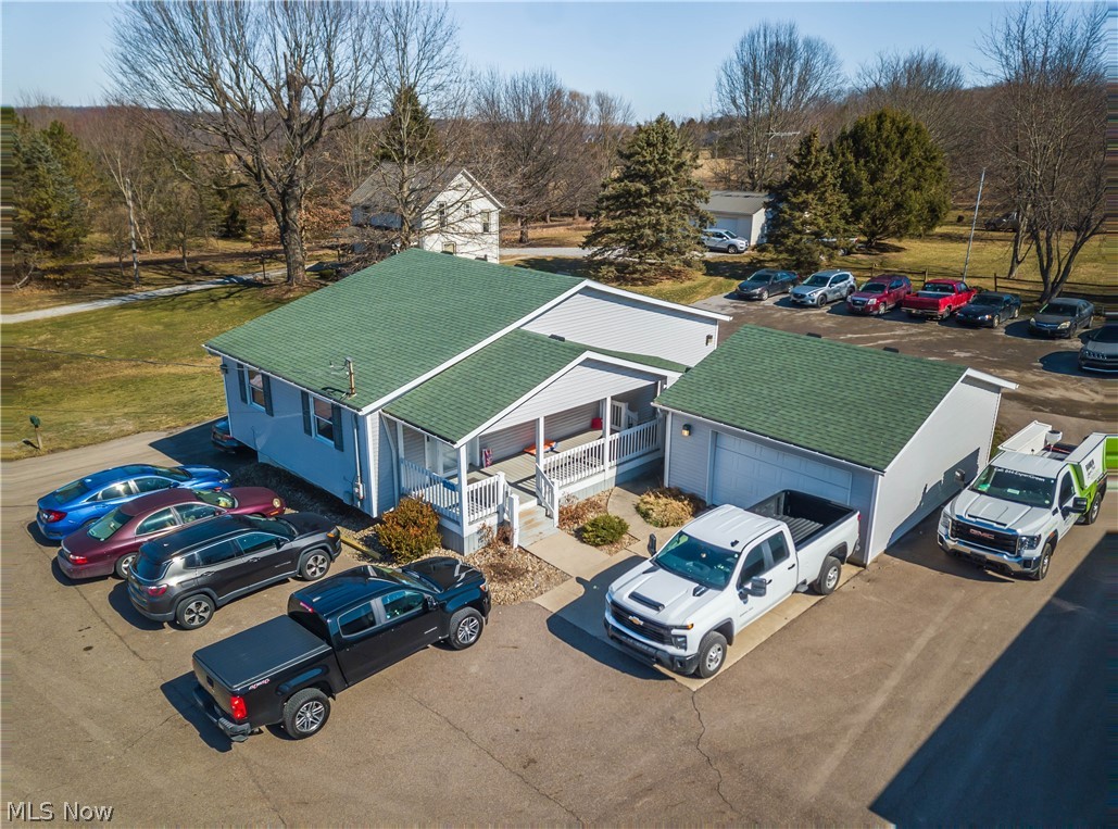 13390 Ravenna Avenue NE Hartville OH 44632