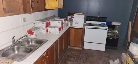 15542 Saint Clair Avenue Cleveland OH 44110