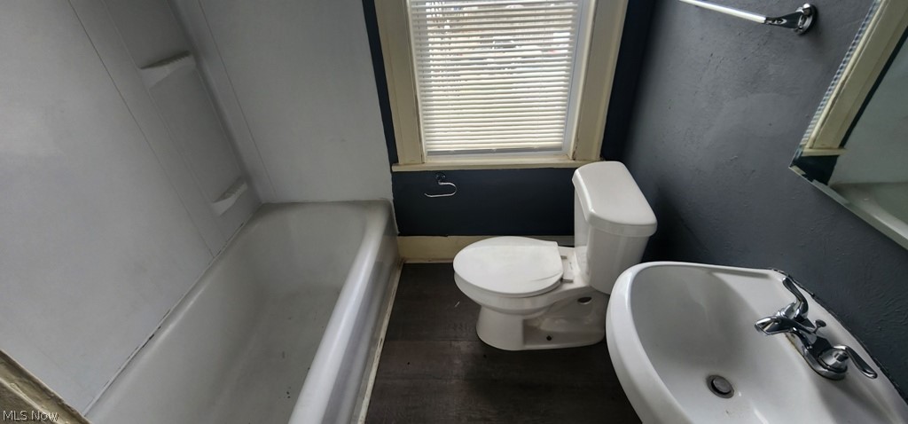 2174 W 103 Cleveland OH 44102
