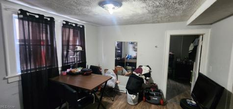 2174 W 103 Cleveland OH 44102