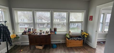 2174 W 103 Cleveland OH 44102