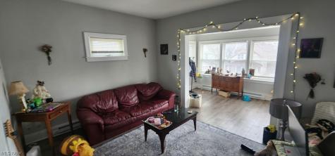2174 W 103 Cleveland OH 44102