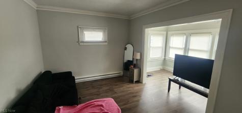 2174 W 103 Cleveland OH 44102