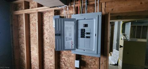 2174 W 103 Cleveland OH 44102