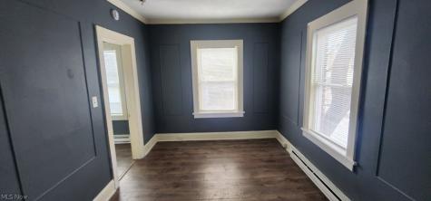2174 W 103 Cleveland OH 44102