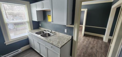 2174 W 103 Cleveland OH 44102