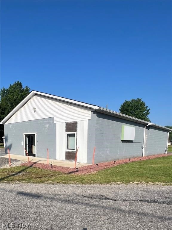 3019 Parkman Road NW Southington OH 44470