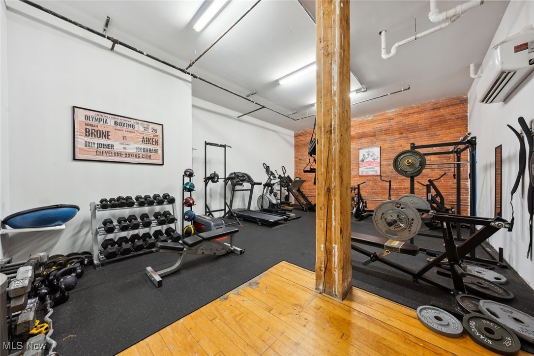 2220 Superior Viaduct Cleveland OH 44113