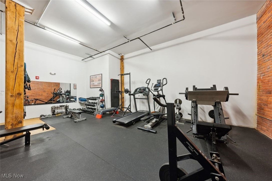 2220 Superior Viaduct Cleveland OH 44113