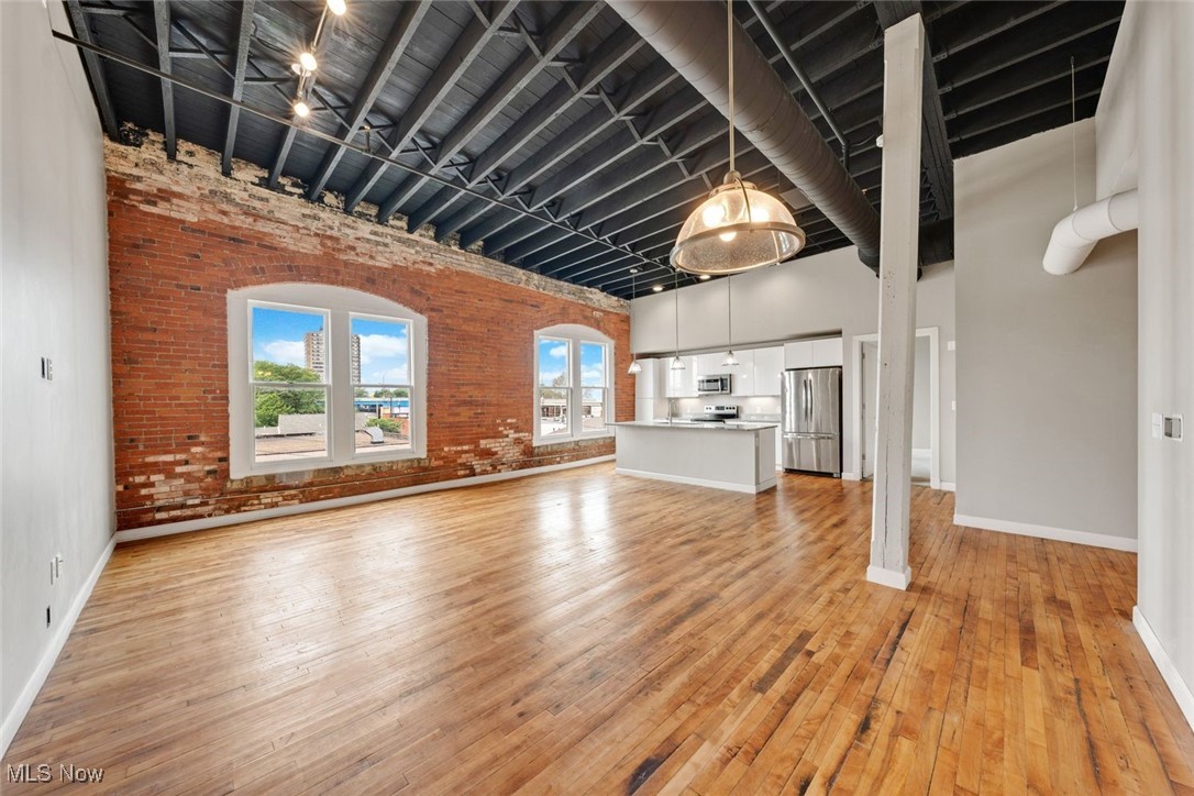 2220 Superior Viaduct Cleveland OH 44113