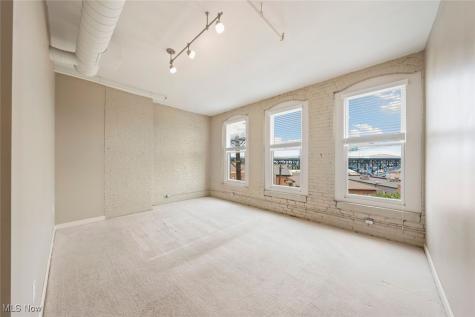 2220 Superior Viaduct Cleveland OH 44113