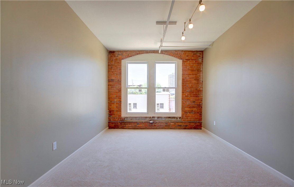 2220 Superior Viaduct Cleveland OH 44113