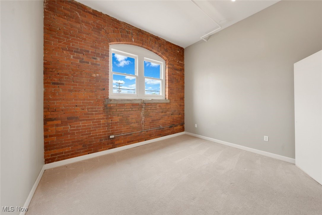 2220 Superior Viaduct Cleveland OH 44113