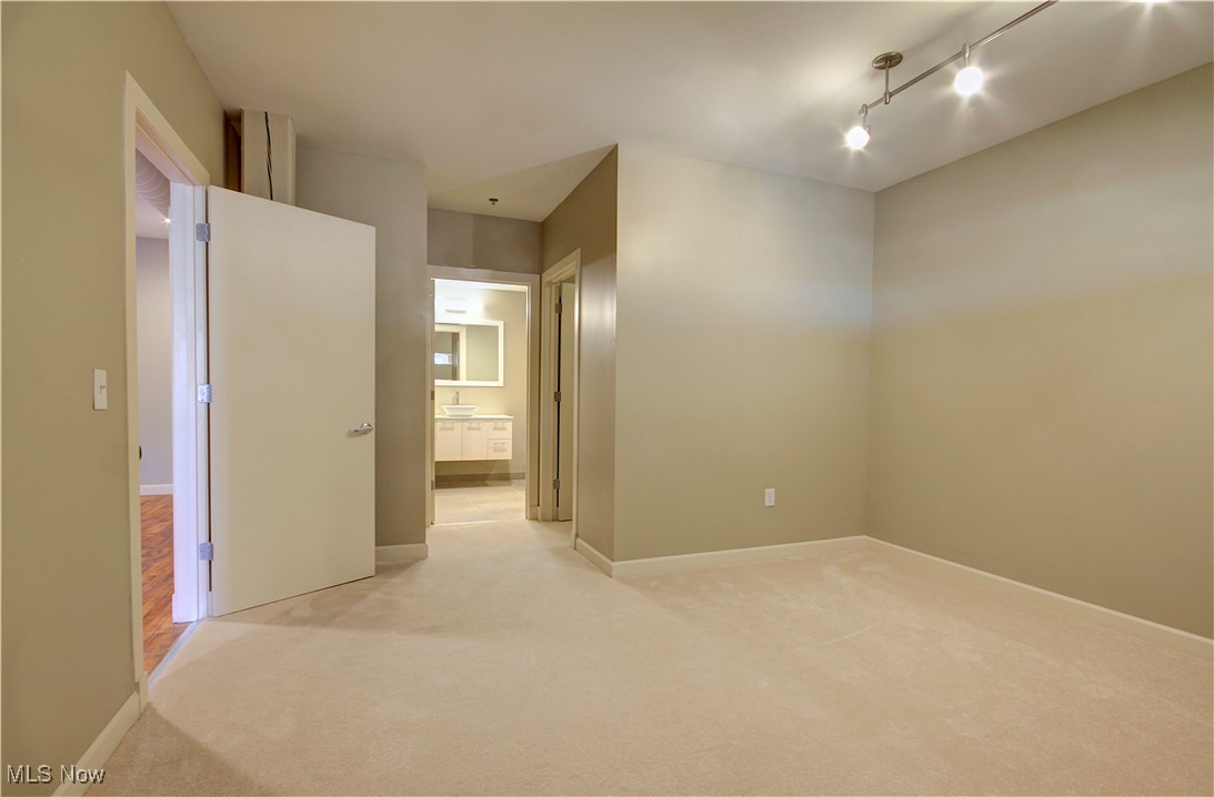 2220 Superior Viaduct Cleveland OH 44113