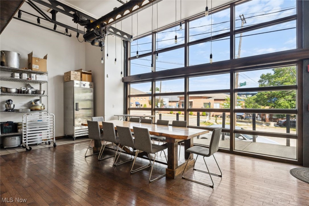 2220 Superior Viaduct Cleveland OH 44113