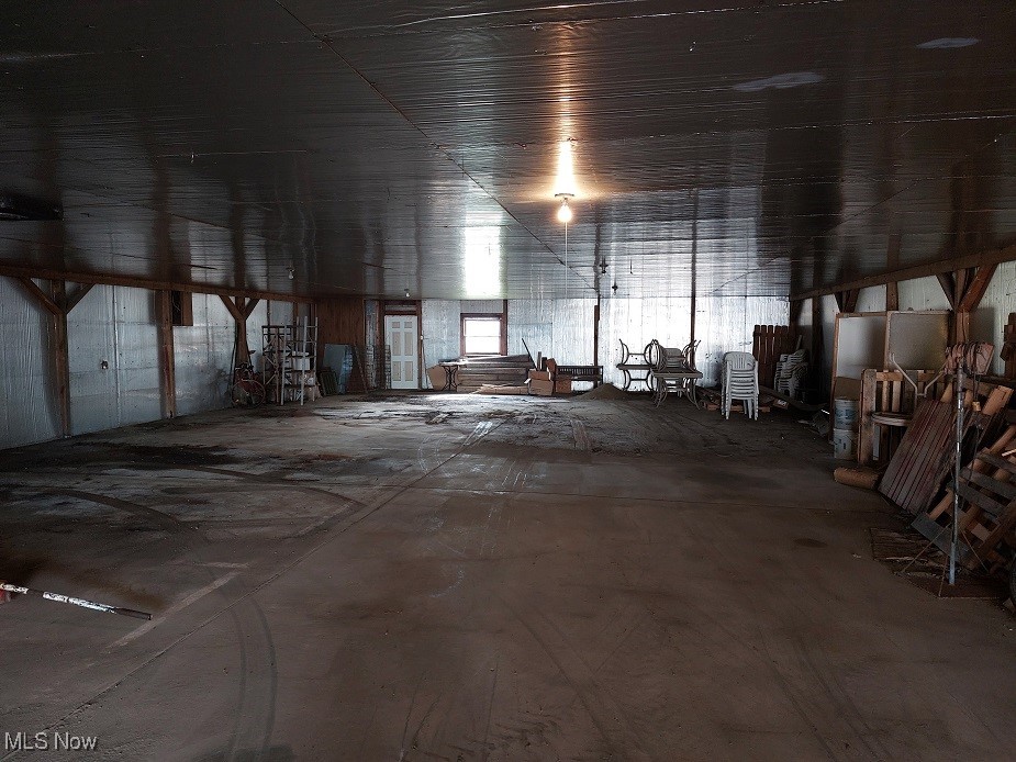 8324 Oh-43 East Springfield OH 43944