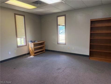3822 Victory Avenue Louisville OH 44641