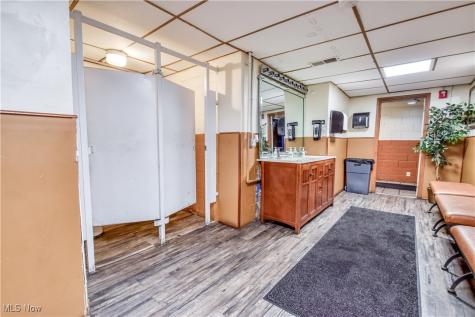 3560 E 93rd Street Cleveland OH 44105