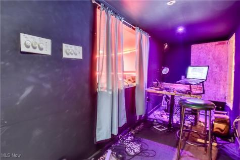 3560 E 93rd Street Cleveland OH 44105