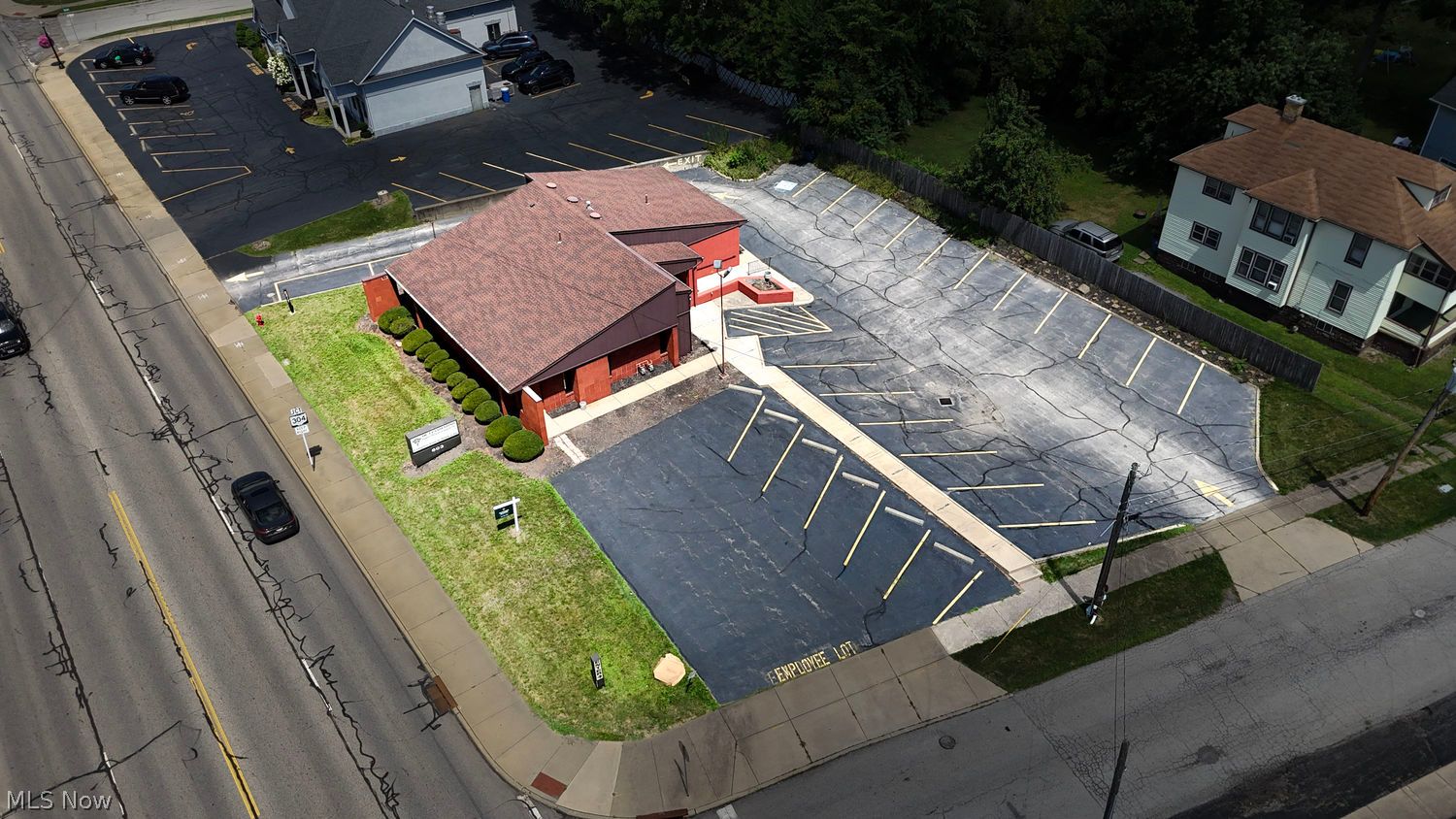 603 N State Street Girard OH 44420