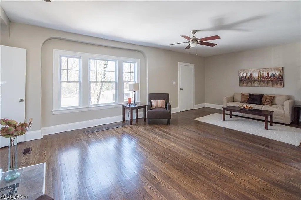 3589 Cedarbrook Road Cleveland Heights OH 44118