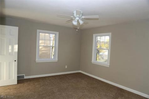 3589 Cedarbrook Road Cleveland Heights OH 44118