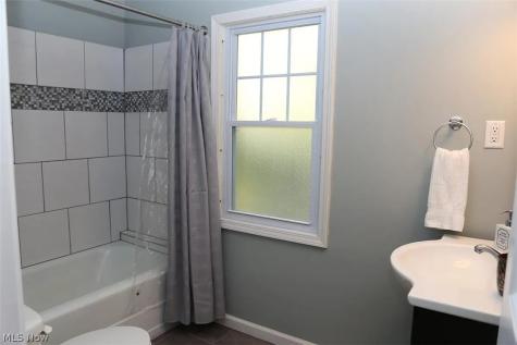 3589 Cedarbrook Road Cleveland Heights OH 44118