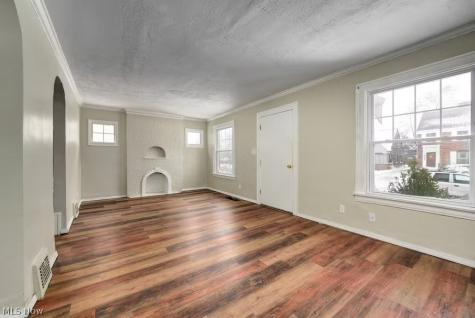 3589 Cedarbrook Road Cleveland Heights OH 44118