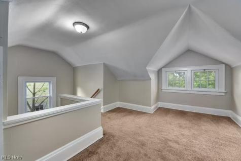 3589 Cedarbrook Road Cleveland Heights OH 44118
