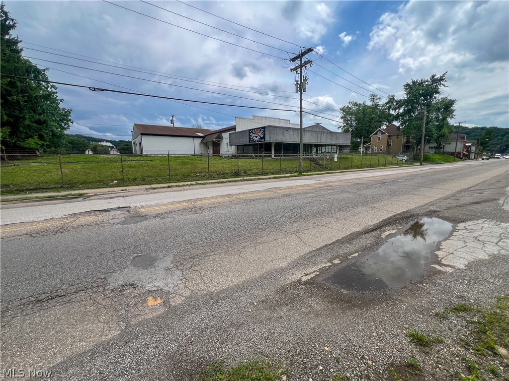 1340 Pennsylvania Avenue East Liverpool OH 43920