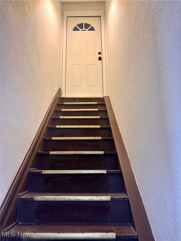 24 E Main Street New Concord OH 43762