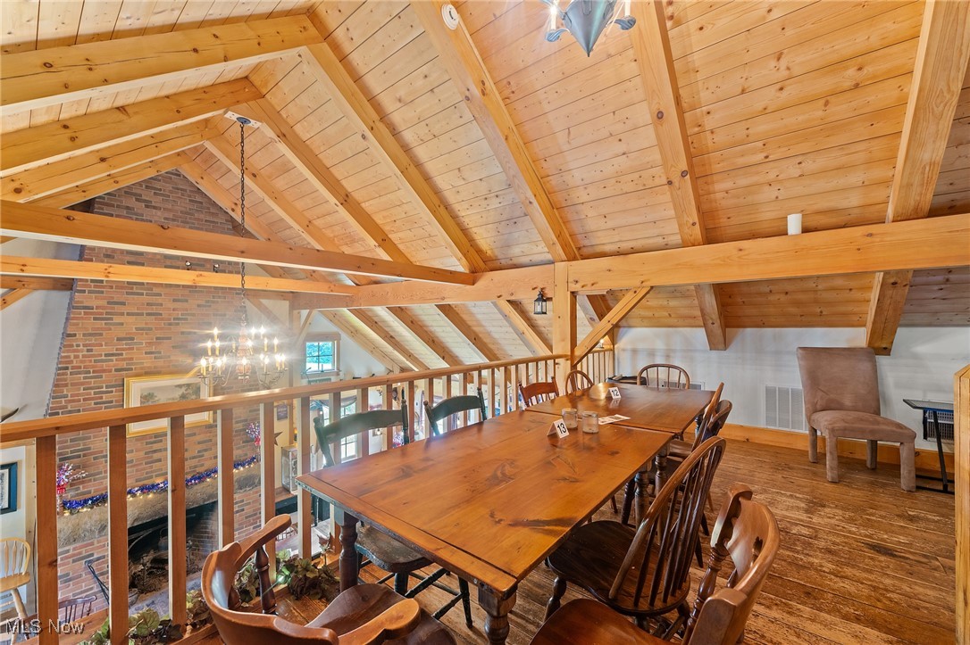 2576 Davis Peck Road Cortland OH 44410