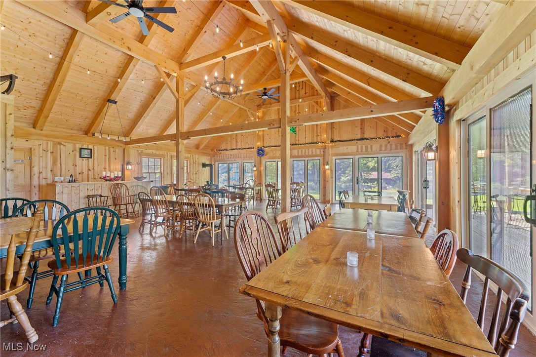 2576 Davis Peck Road Cortland OH 44410