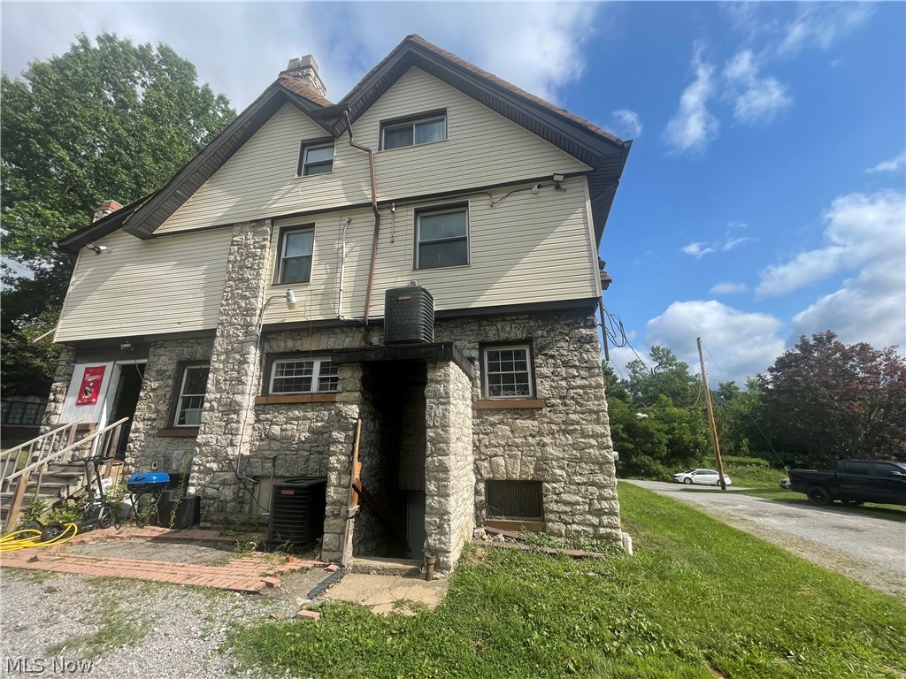 45 Indiana Avenue Youngstown OH 44505
