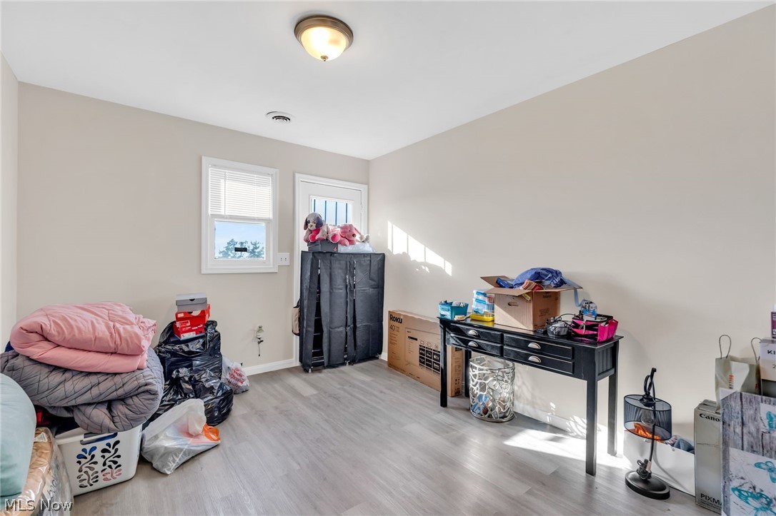 7511 Jeffries Avenue Garfield Heights OH 44105