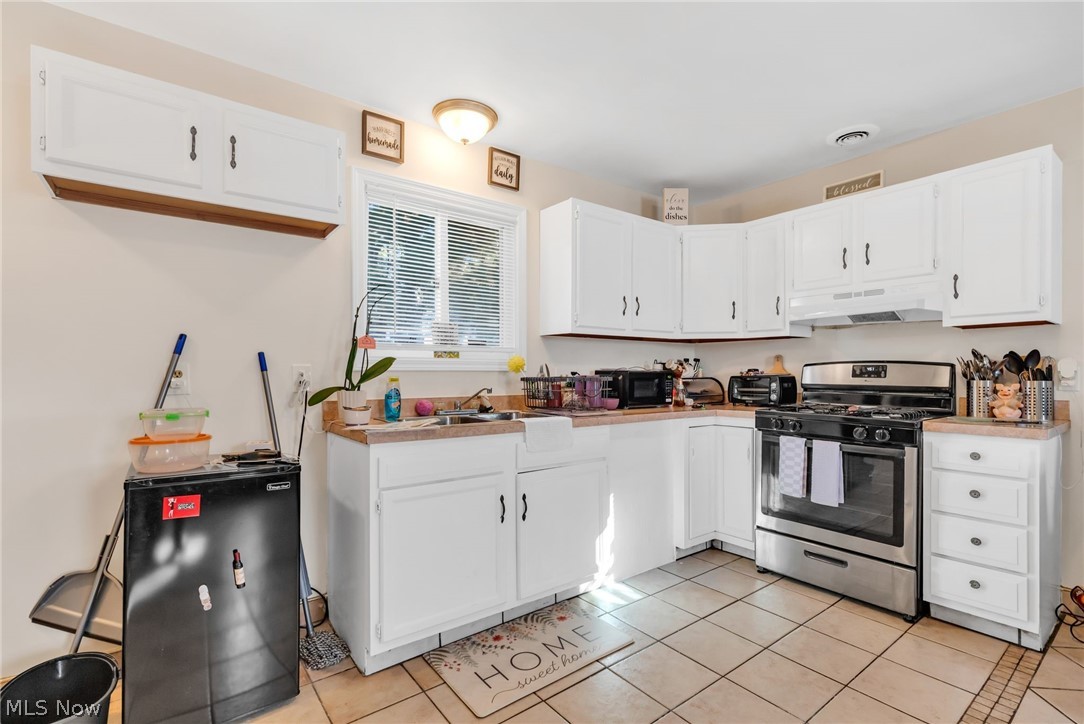 7511 Jeffries Avenue Garfield Heights OH 44105