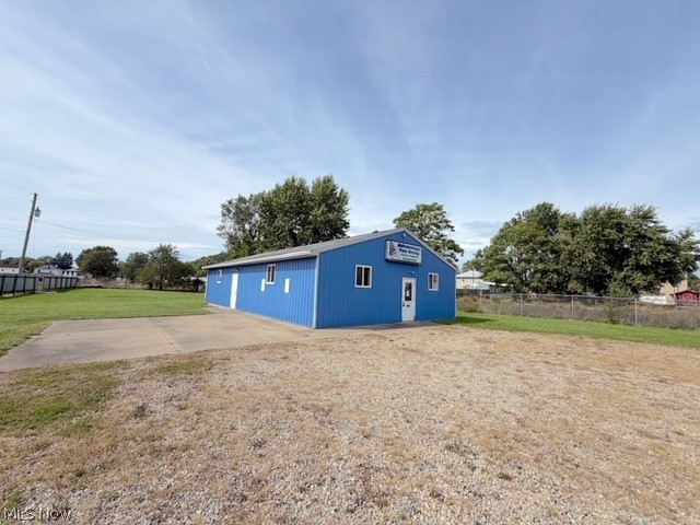 306 S Bridge Street Newcomerstown OH 43832